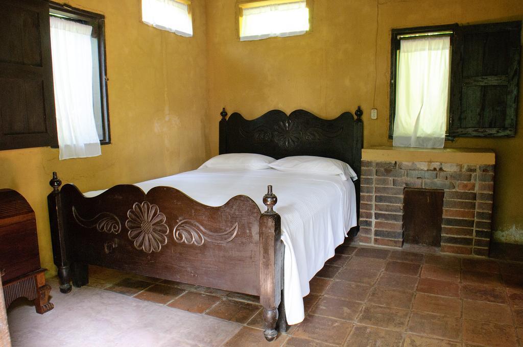Takalik Maya Lodge El Asintal Εξωτερικό φωτογραφία